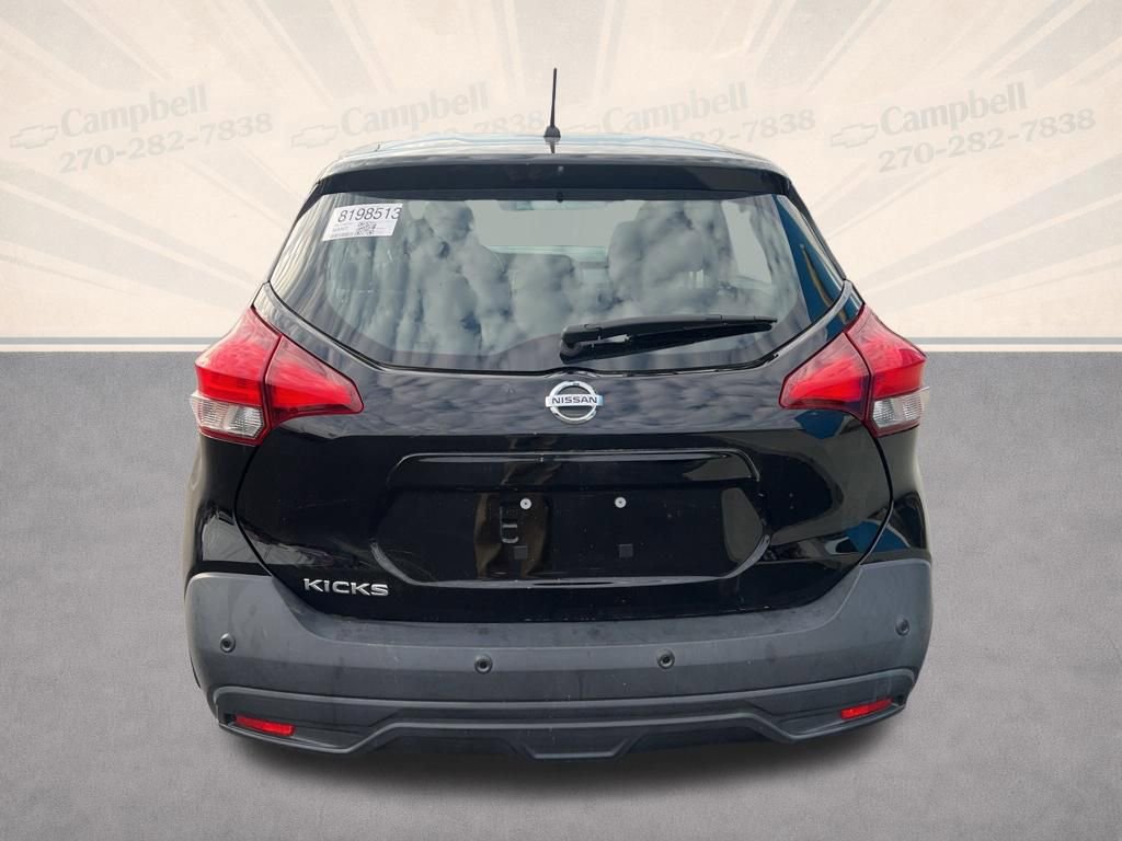 Used 2020 Nissan Kicks S image 35
