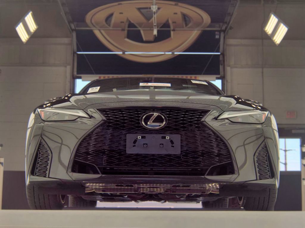 Used 2022 Lexus IS 350 F Sport AWD/4WD image 8