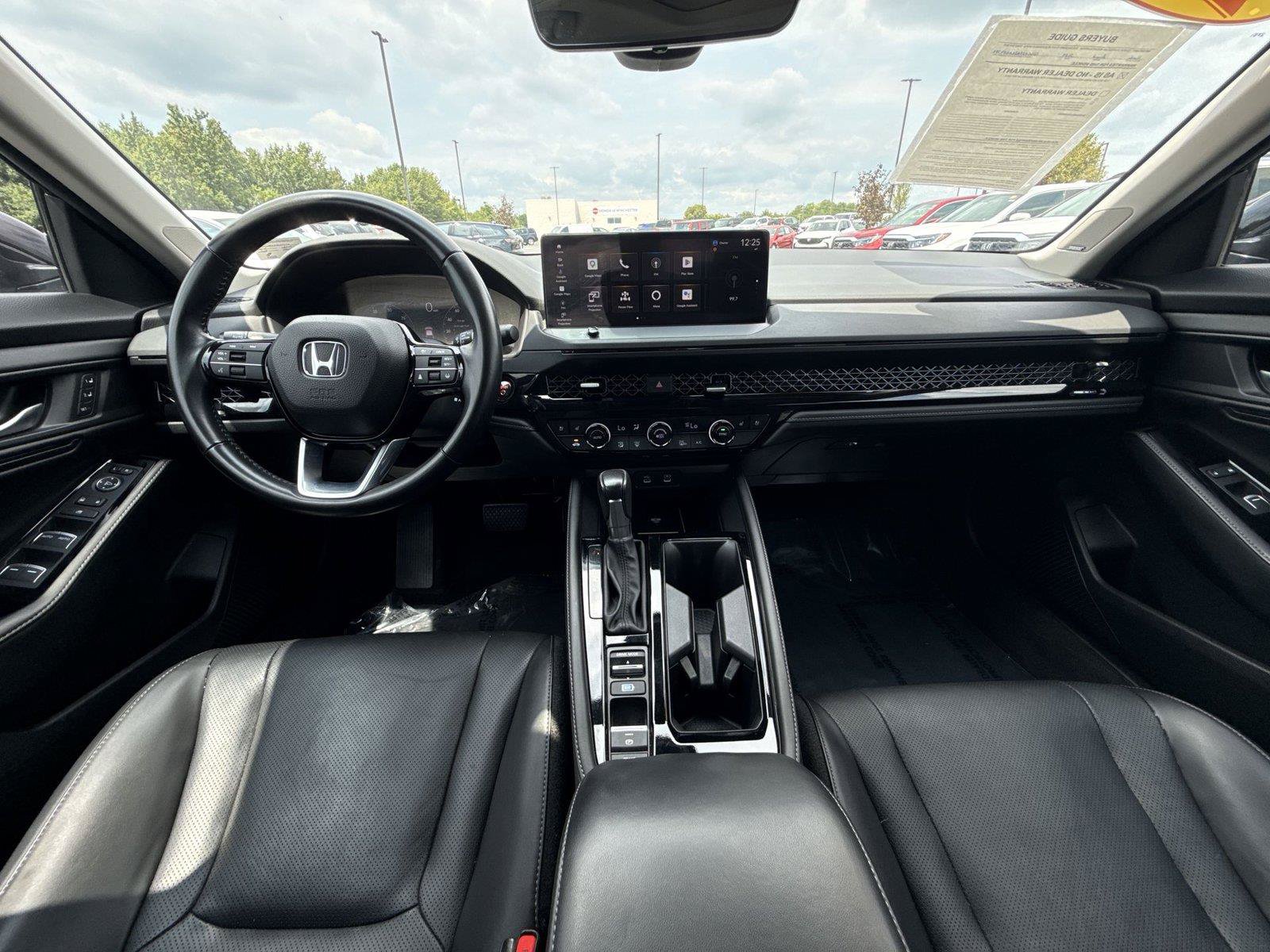 Used 2024 Honda Accord Touring image 22