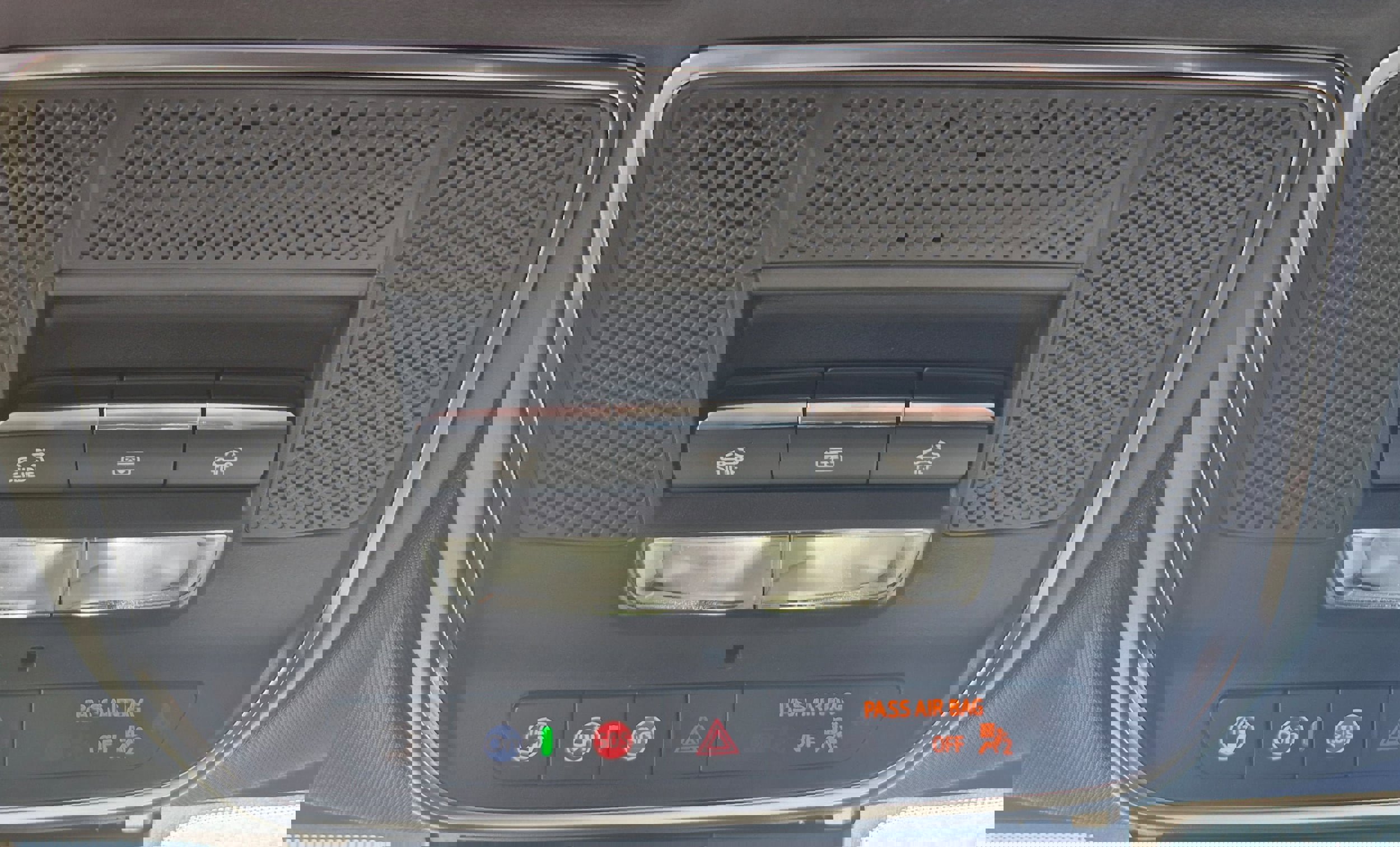 New 2026 Chevrolet Traverse RS w/ LPO, Floor Liner Package image 7