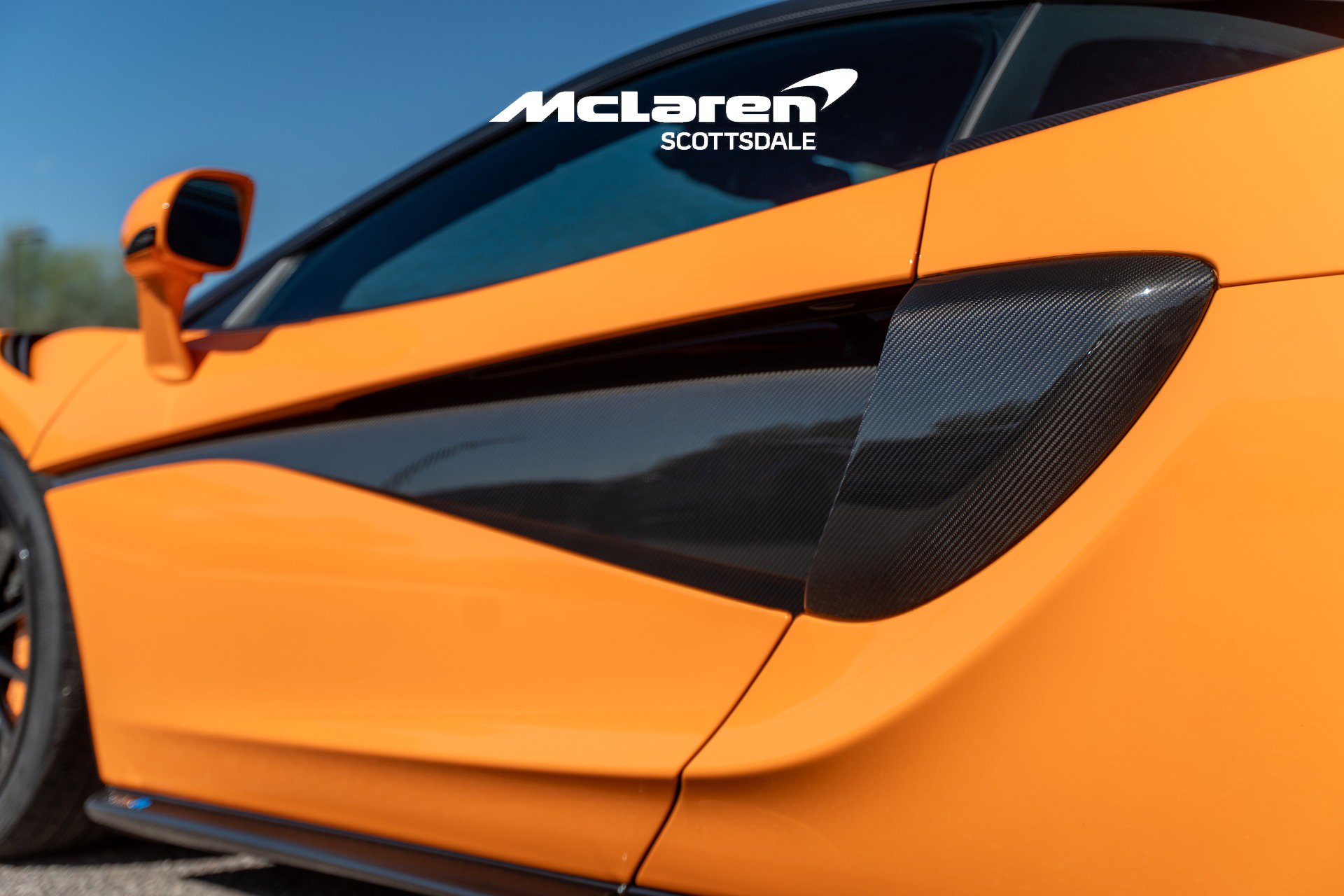 Used 2020 McLaren 620R image 21