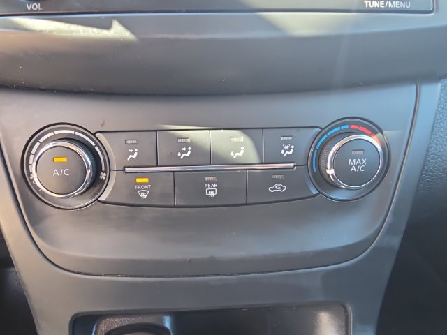 Used 2016 Nissan Sentra S FWD image 13