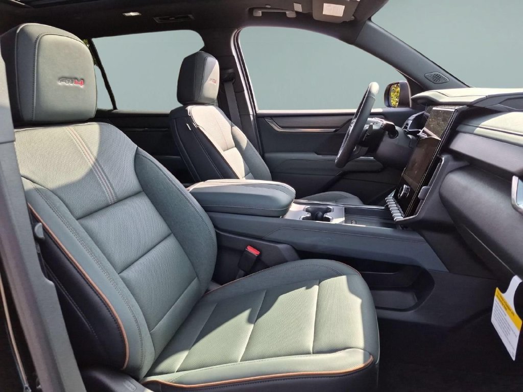 New 2026 GMC Acadia AT4 AWD/4WD image 29
