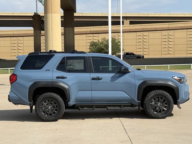 New 2026 Toyota 4Runner SR5 AWD/4WD image 3