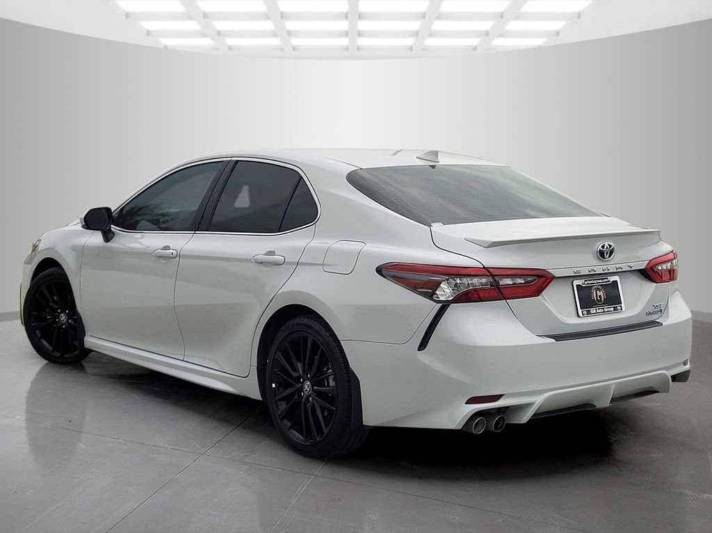 Used 2024 Toyota Camry XSE w/ Cold Weather Package image 6