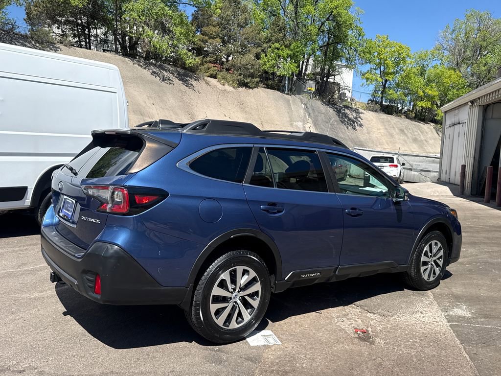 Used 2022 Subaru Outback Premium w/ Popular Package #1 AWD/4WD image 9