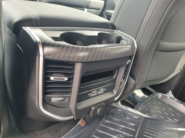 New 2026 RAM 1500 Big Horn AWD/4WD image 8