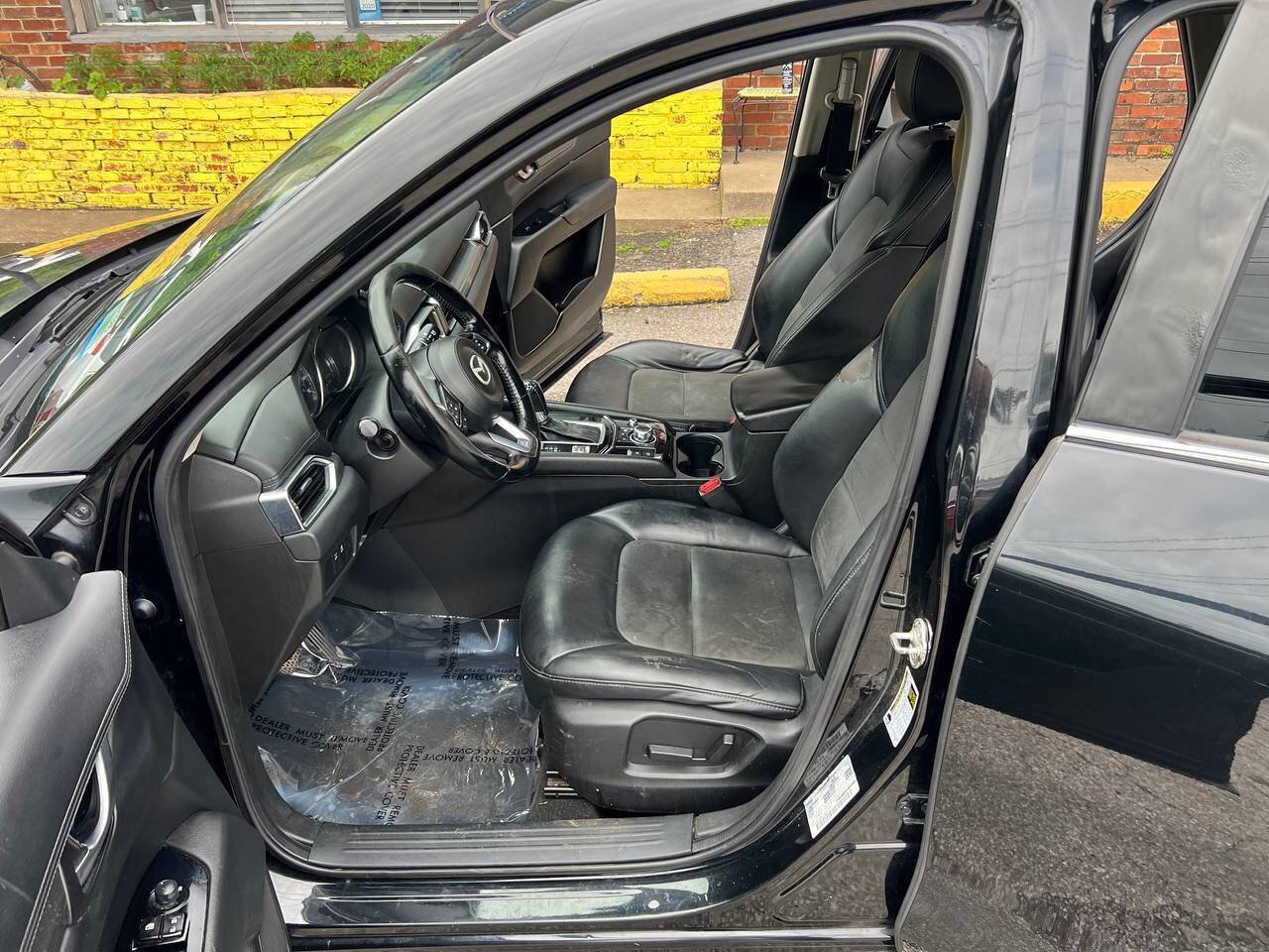 Used 2017 MAZDA CX-5 Touring w/ I-ACTIVSENSE Package image 10