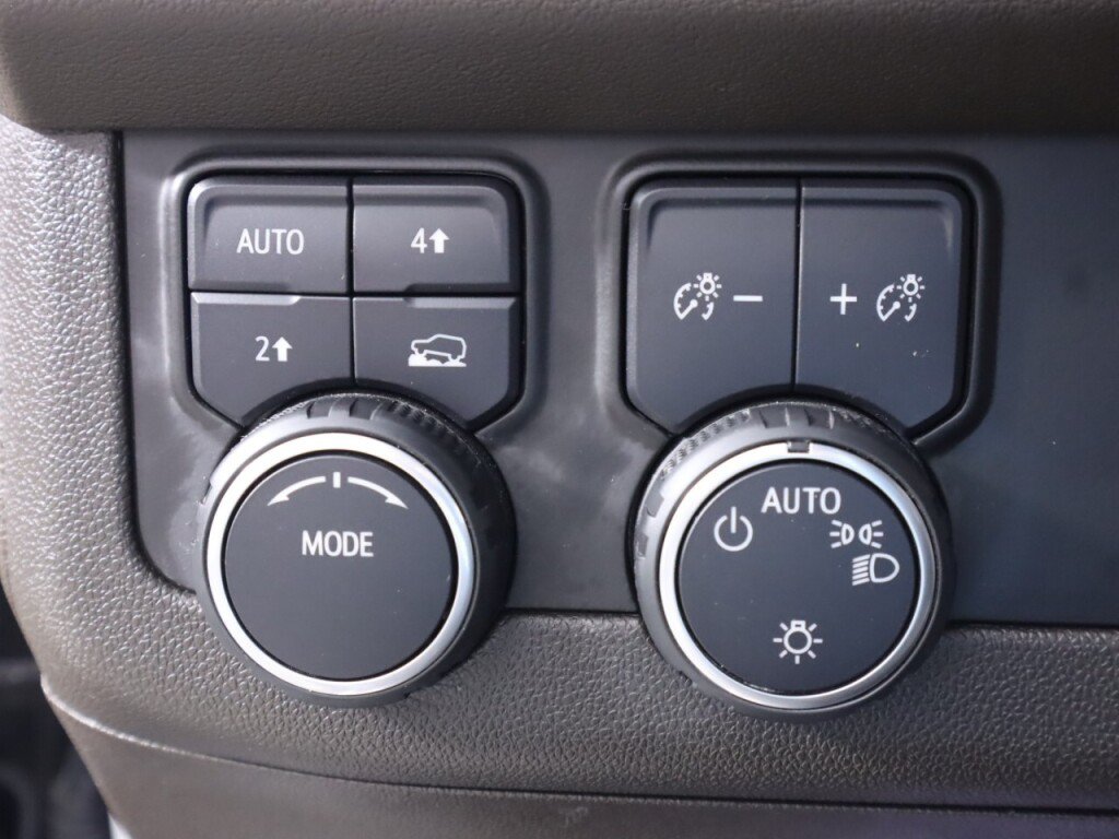 Used 2023 Chevrolet Tahoe LS w/ Driver Alert Package AWD/4WD image 11