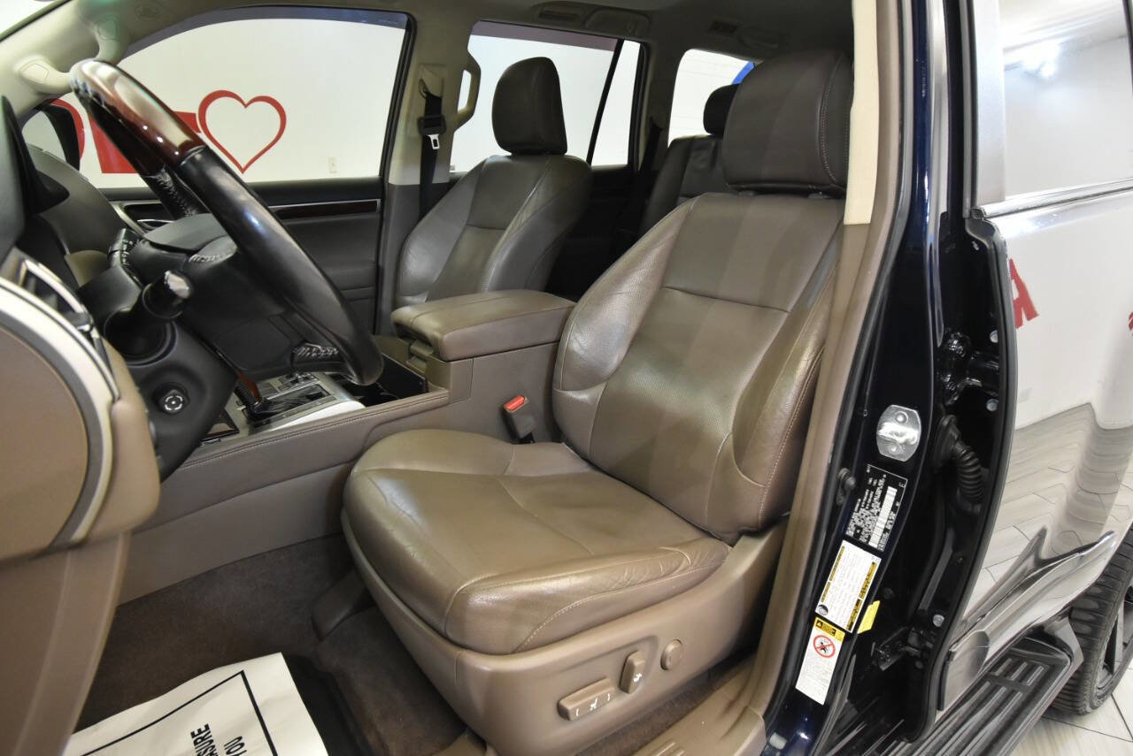 Used 2017 Lexus GX 460 Premium image 10