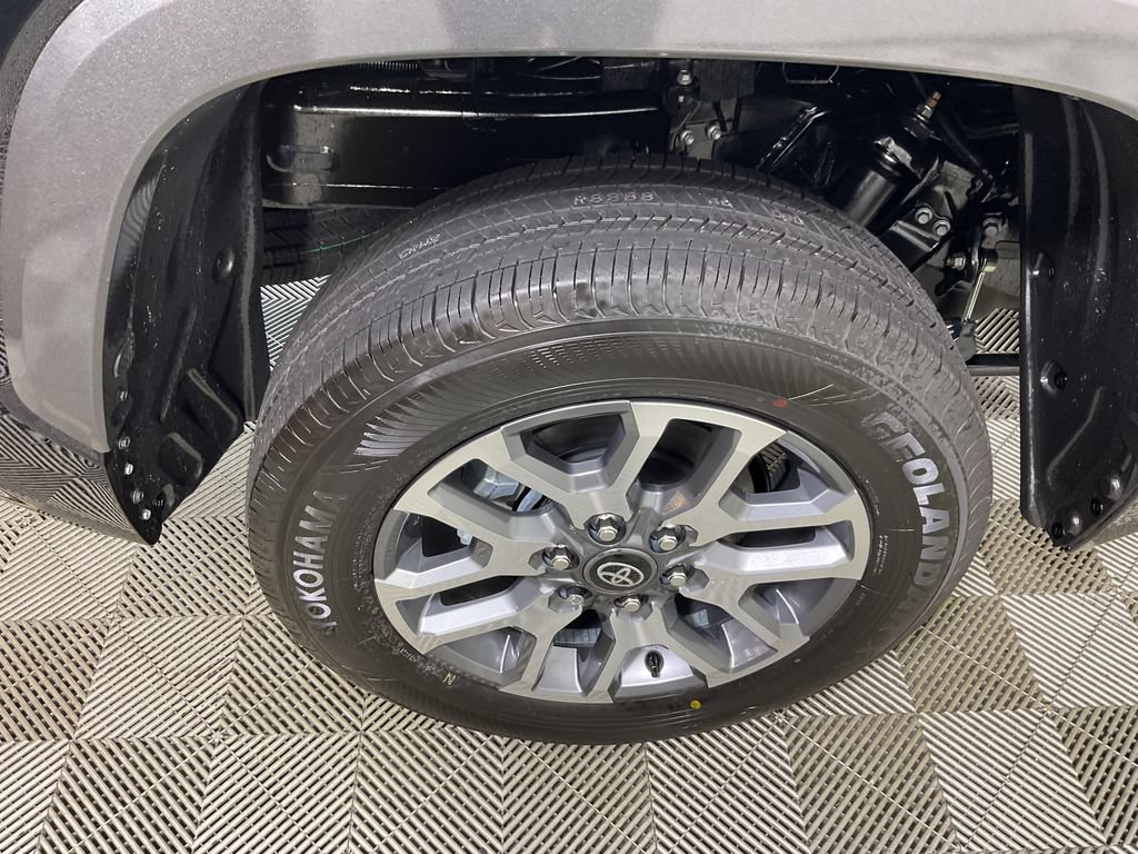 New 2026 Toyota Tundra 1794 Edition AWD/4WD image 9