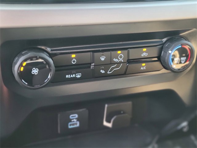 Used 2023 Ford F150 XLT image 27