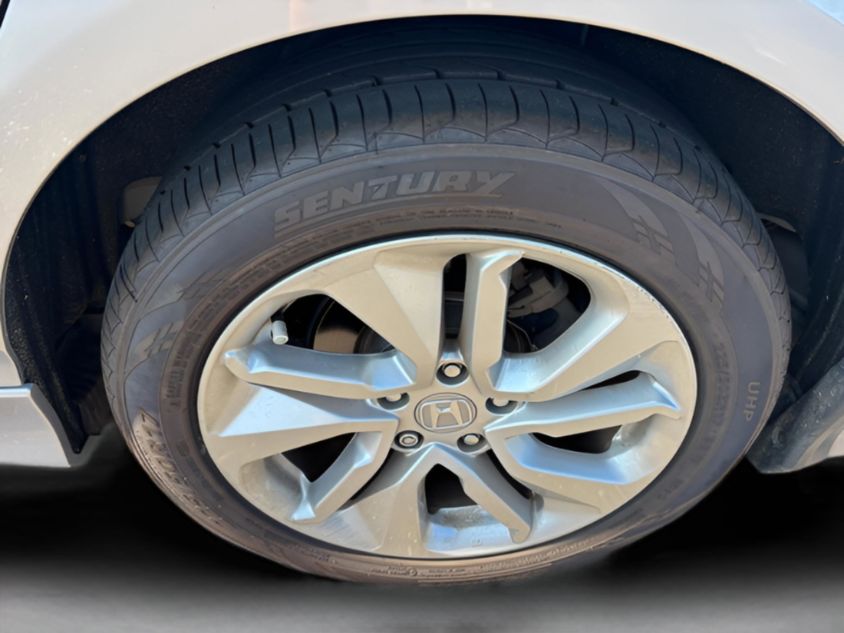 Used 2019 Honda Accord LX image 37