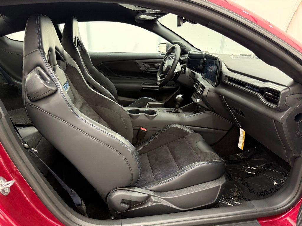 New 2025 Ford Mustang Dark Horse image 13