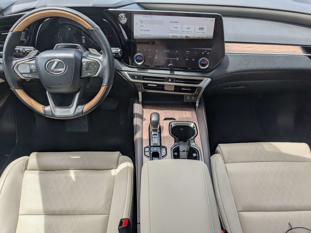 Used 2024 Lexus RX 350 w/ Convenience Package AWD/4WD image 16