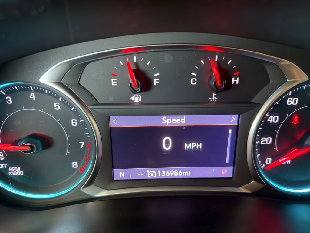 Used 2020 Chevrolet Traverse LT FWD image 18
