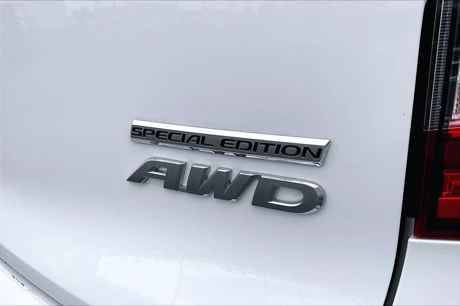 Used 2021 Honda Pilot Special Edition image 9