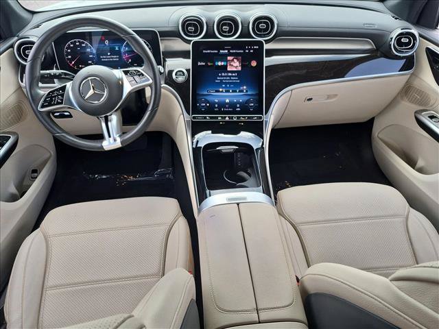 Certified 2025 Mercedes-Benz GLC 300 image 17