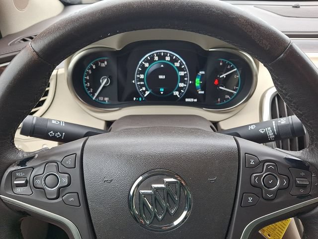 Used 2015 Buick LaCrosse FWD image 18