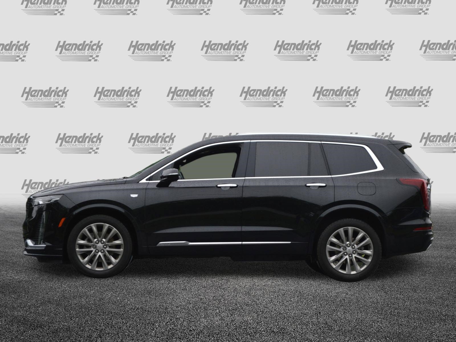 Used 2023 Cadillac XT6 Premium Luxury w/ Technology Package AWD/4WD image 8
