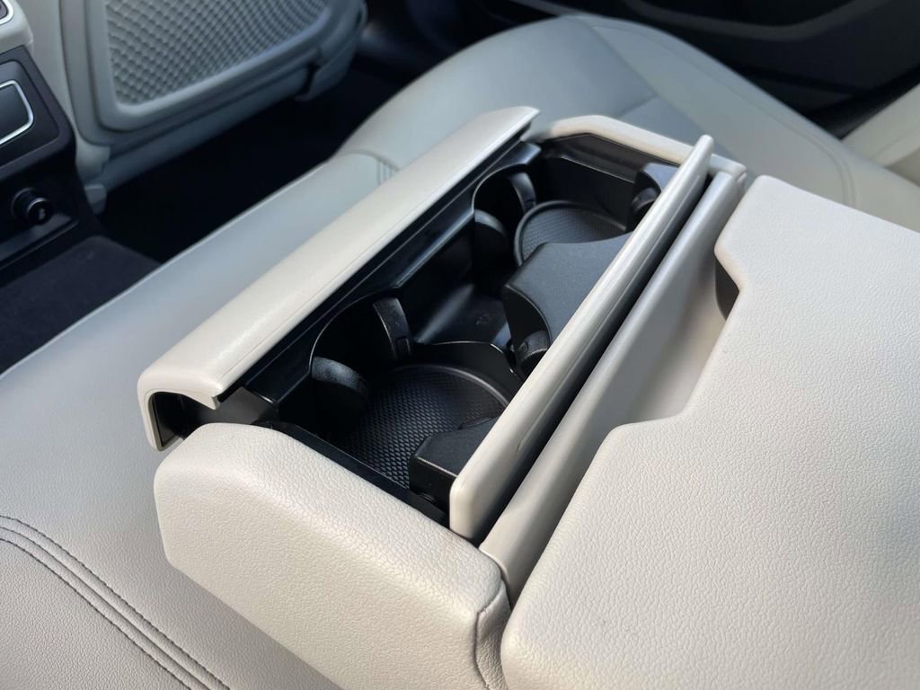 Used 2024 Audi A6 Premium Plus image 13