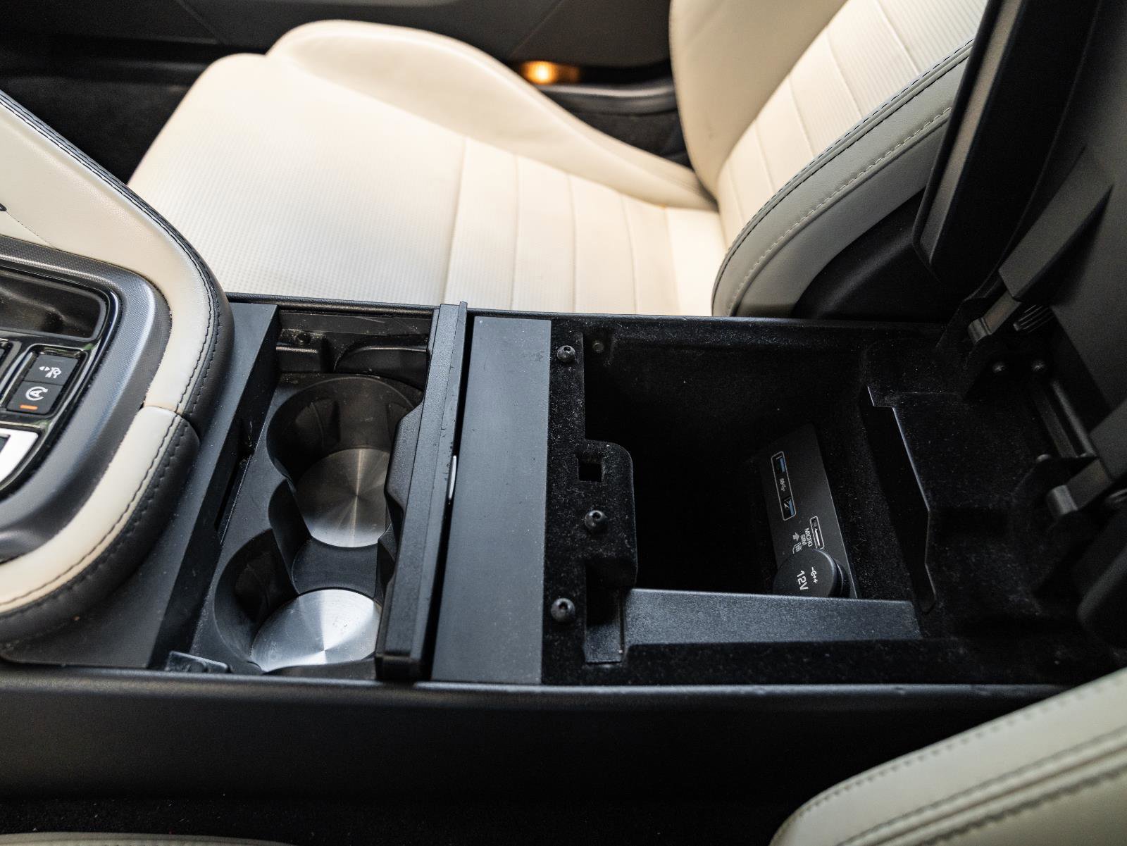 Used 2020 Jaguar F-TYPE Coupe RWD image 42