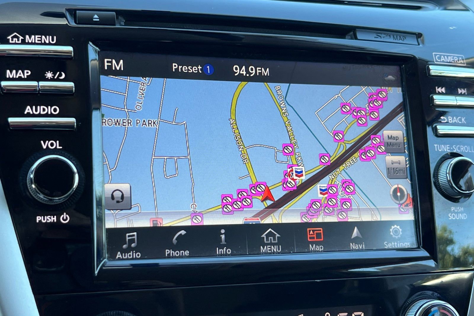 Used 2018 Nissan Murano Platinum w/ Cargo Package image 20