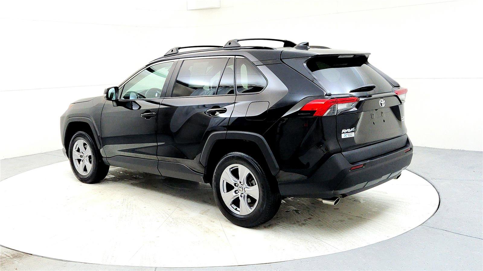 Certified 2023 Toyota RAV4 XLE w/ Convenience Package image 4