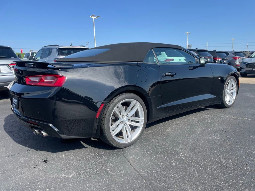 Used 2017 Chevrolet Camaro SS RWD image 6