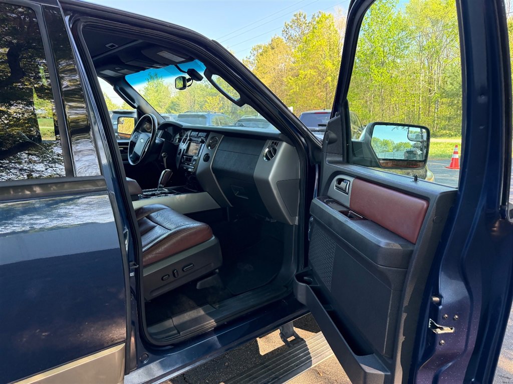 Used 2014 Ford Expedition King Ranch AWD/4WD image 17
