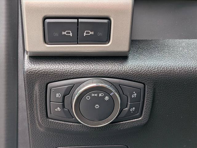 Used 2020 Ford F150 Lariat w/ Equipment Group 502A Luxury AWD/4WD image 17