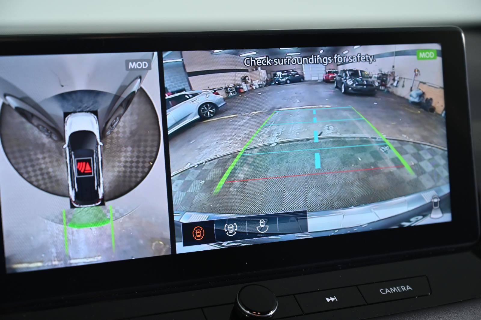 Used 2024 Nissan Rogue Platinum image 18