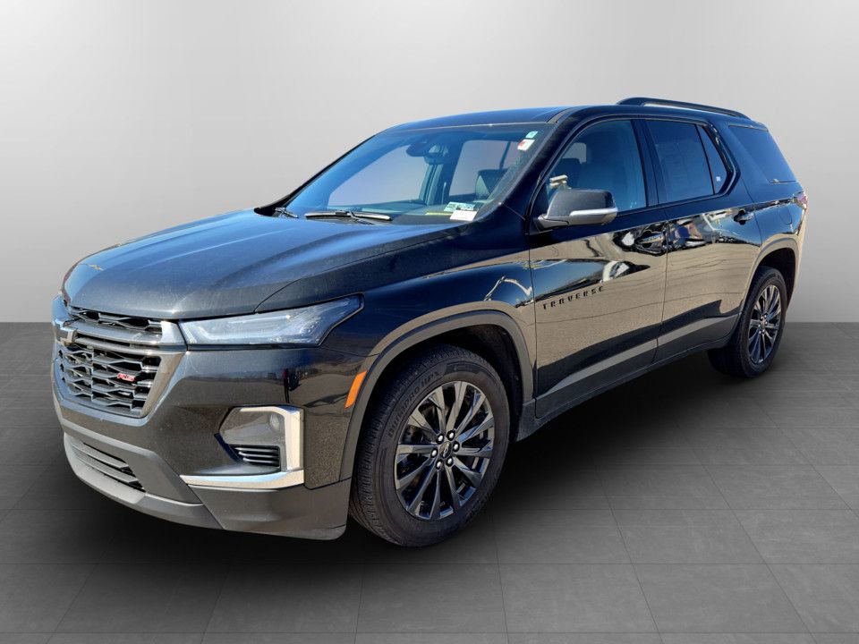 Used 2023 Chevrolet Traverse RS w/ LPO, Floor Liner Package image 11