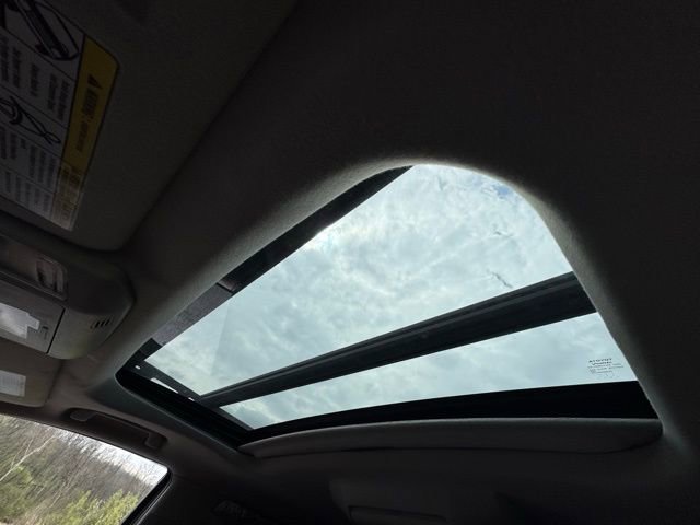 Used 2018 Toyota Sequoia Platinum image 38