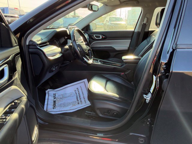 Used 2022 Jeep Compass Limited AWD/4WD image 9
