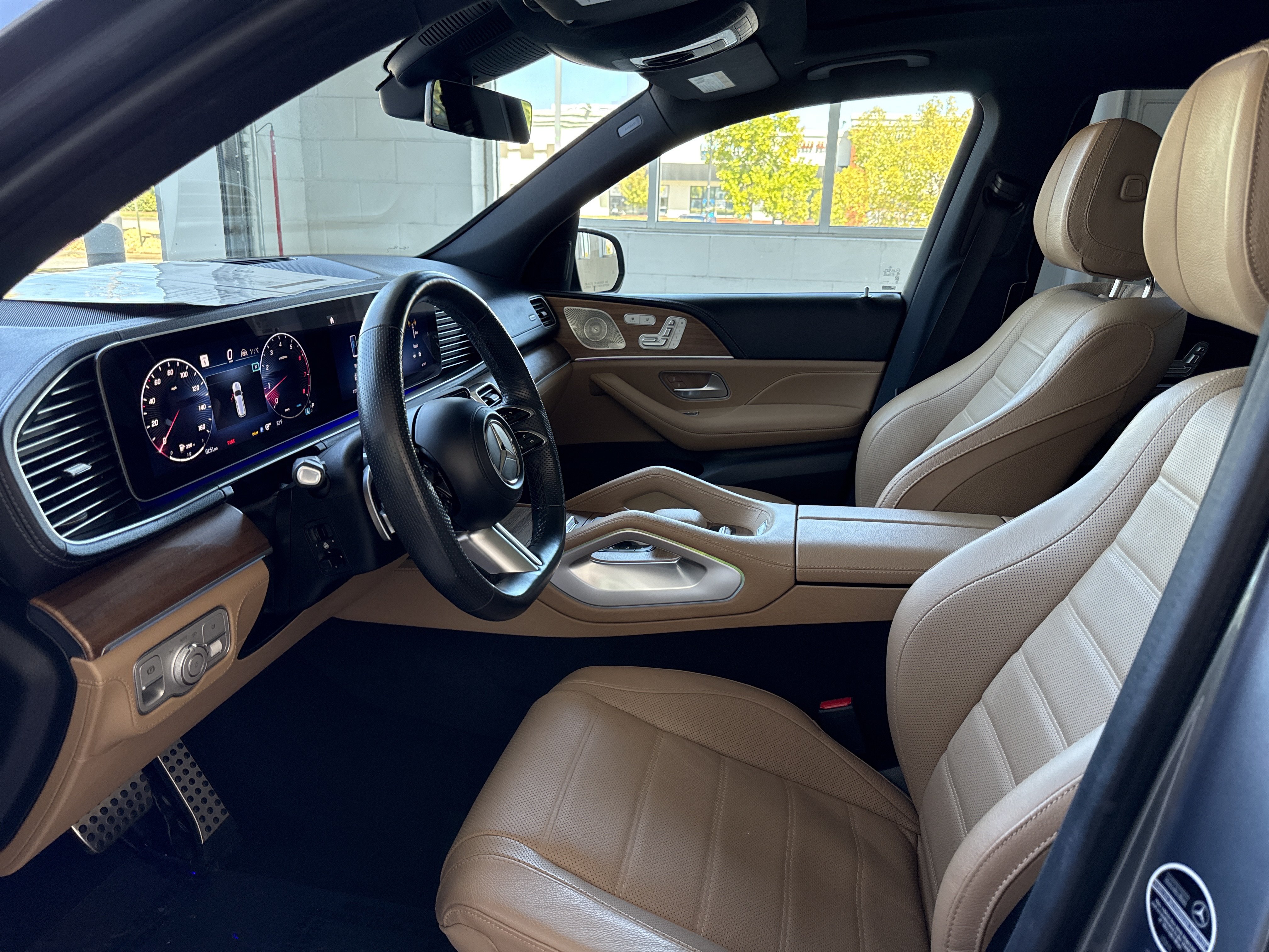 Certified 2024 Mercedes-Benz GLS 450 4MATIC image 4