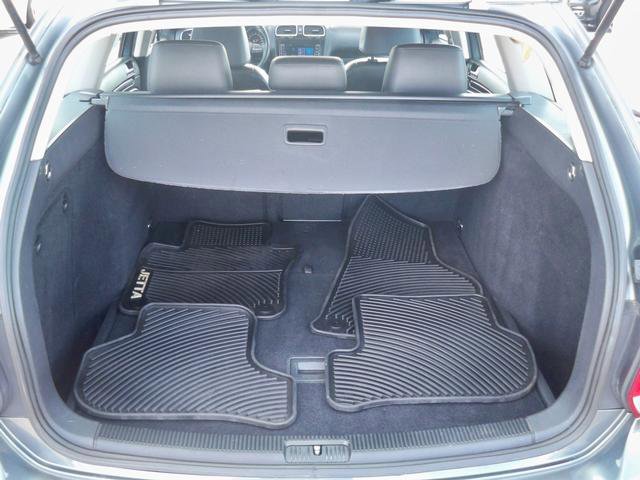 Used 2011 Volkswagen Jetta TDI image 16