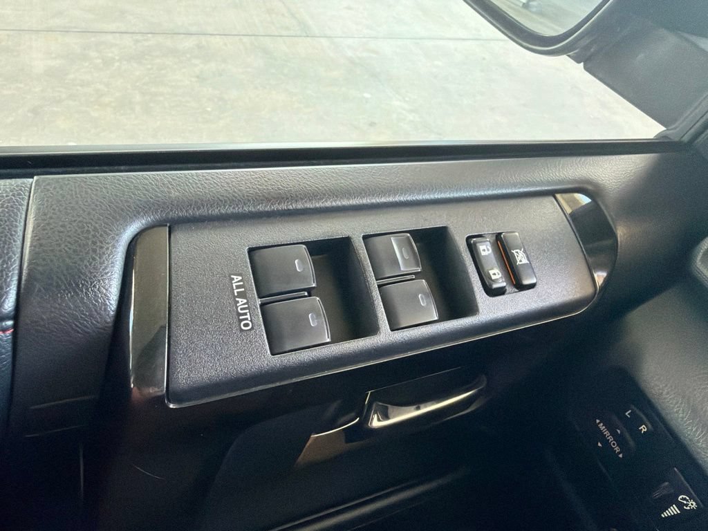 Certified 2018 Toyota 4Runner TRD Off-Road Premium w/ TRD Performance Package AWD/4WD image 13