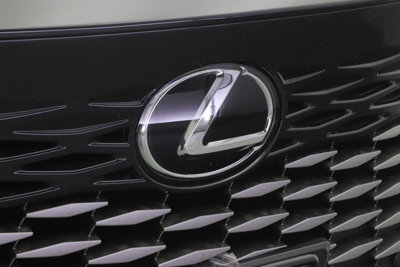 Used 2025 Lexus RX 350 FWD w/ Technology Package image 26