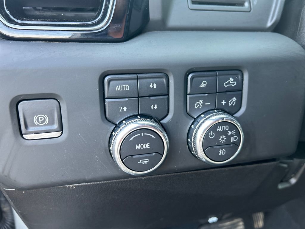 Certified 2025 GMC Sierra 2500 AT4 AWD/4WD image 23