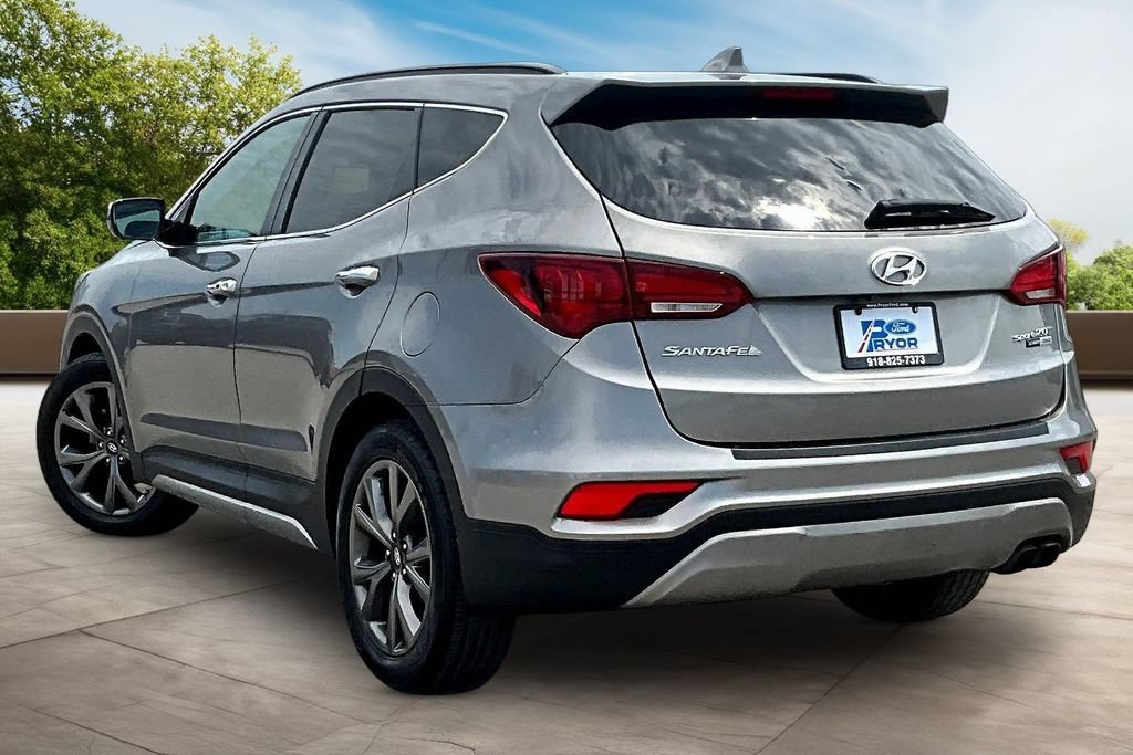 Used 2018 Hyundai Santa Fe Sport w/ 2.0T Ultimate Tech Package 05 AWD/4WD image 12