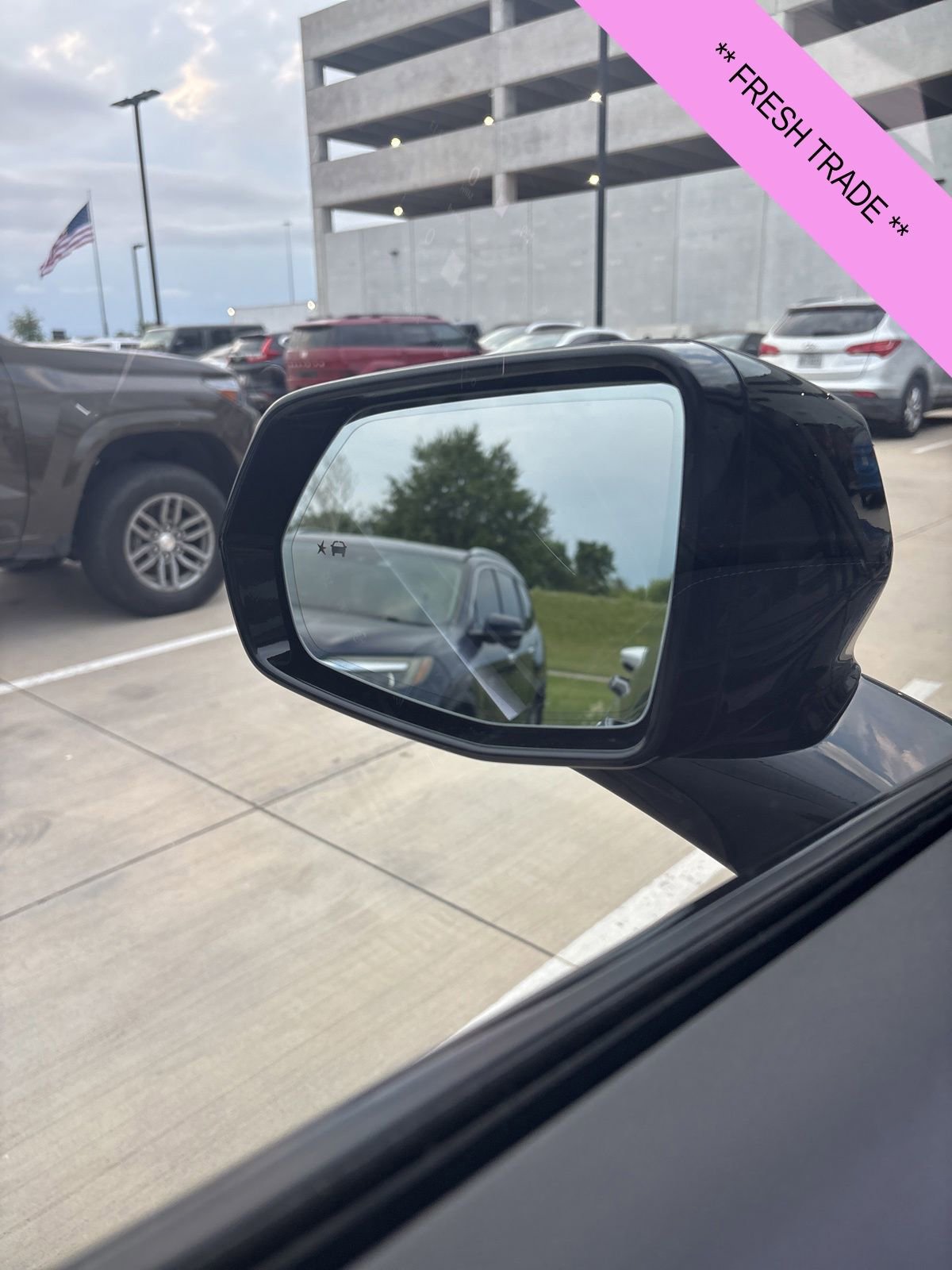 Used 2023 Cadillac XT6 Sport w/ LPO, ONYX Package AWD/4WD image 13