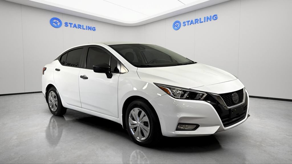 Used 2020 Nissan Versa S FWD image 13