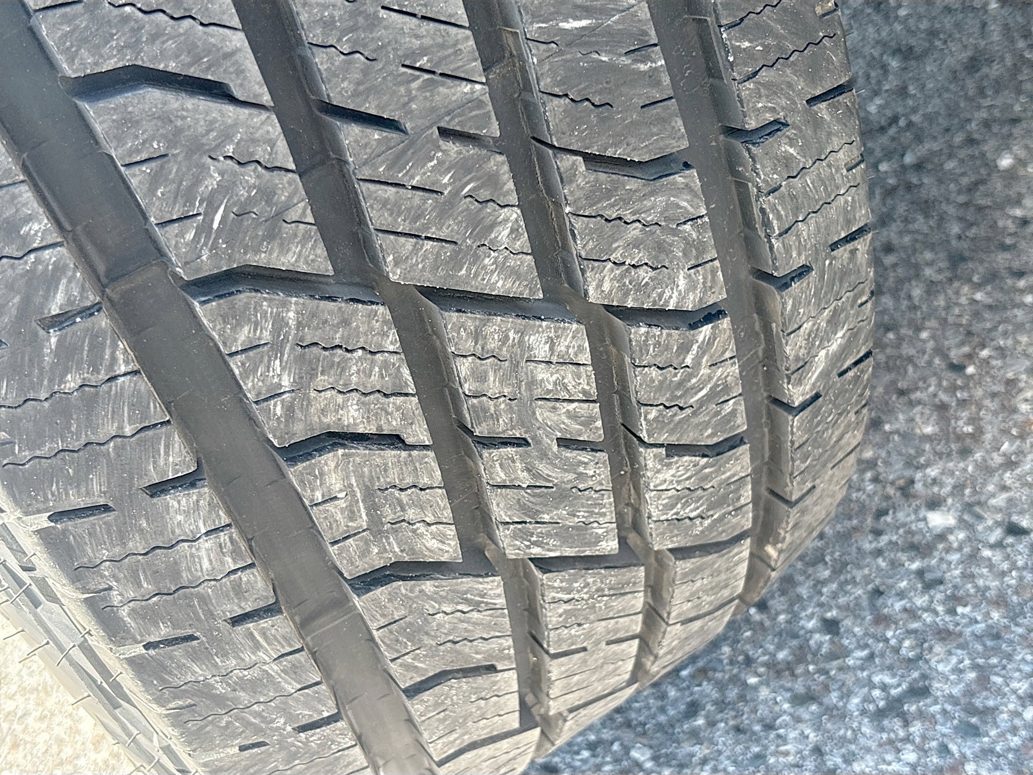 Used 2024 Tesla Cybertruck AWD Crew Cab image 36