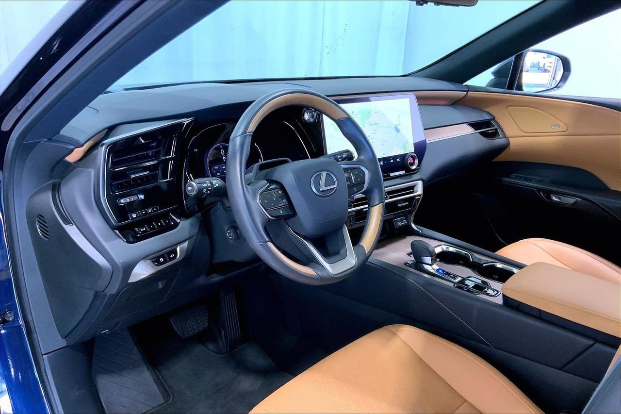 Used 2024 Lexus RX 350 Premium Plus w/ Convenience Package FWD image 13