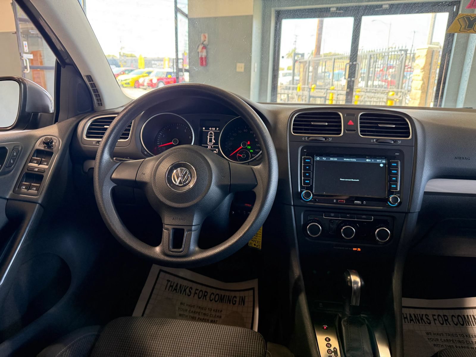 Used 2012 Volkswagen Golf 4-Door FWD image 11