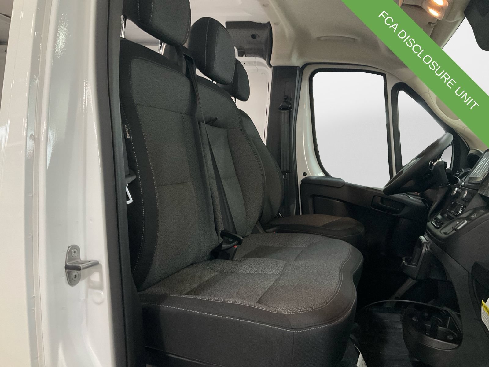 Used 2025 RAM ProMaster 1500 w/ Convenience Group FWD image 13