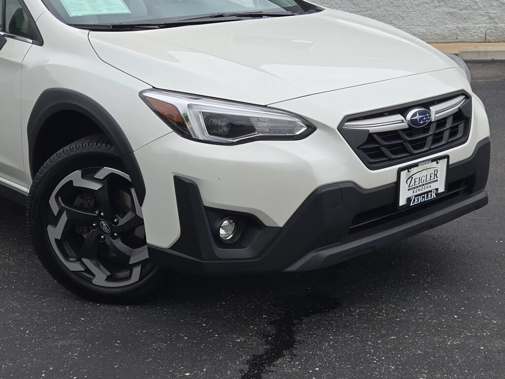 Used 2023 Subaru Crosstrek 2.5i Limited AWD/4WD image 2