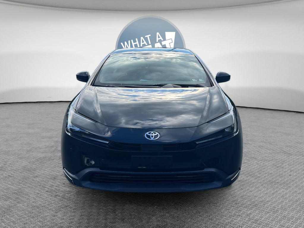 Used 2023 Toyota Prius LE FWD image 9