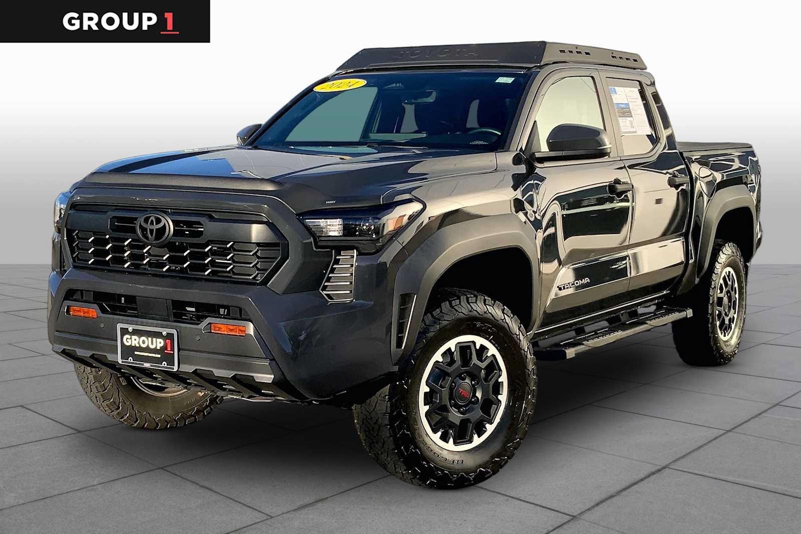 Used 2024 Toyota Tacoma TRD Off-Road w/ TRD Off Road Upgrade Package AWD/4WD image 1